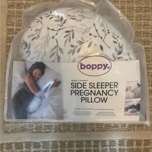 Boppy Side Sleeper Pregnancy Pillow - White and Gray